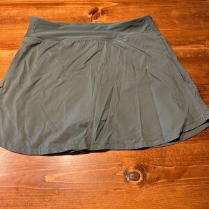 2/$15 Old Navy Army Green skort